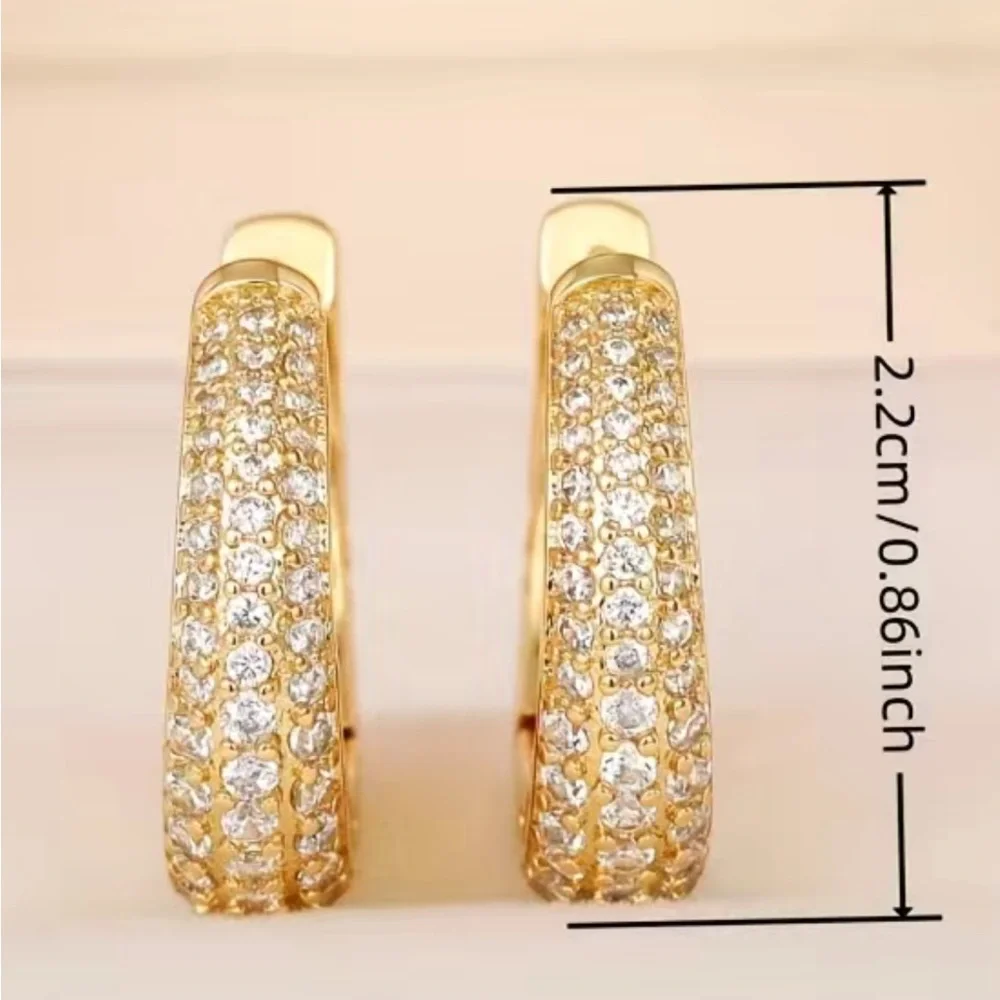 Gorgeous earrings - Picture 3 of 5